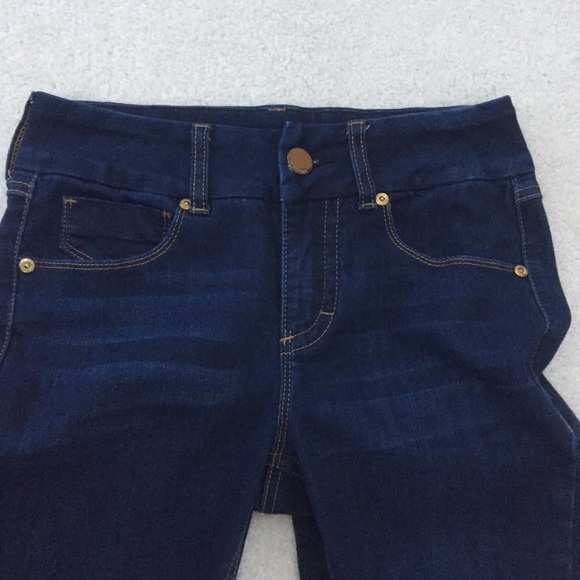 Seven7 High Rise Tummyless Women’s Skinny Dark Wash Jean - 6 - Picture 14 of 15